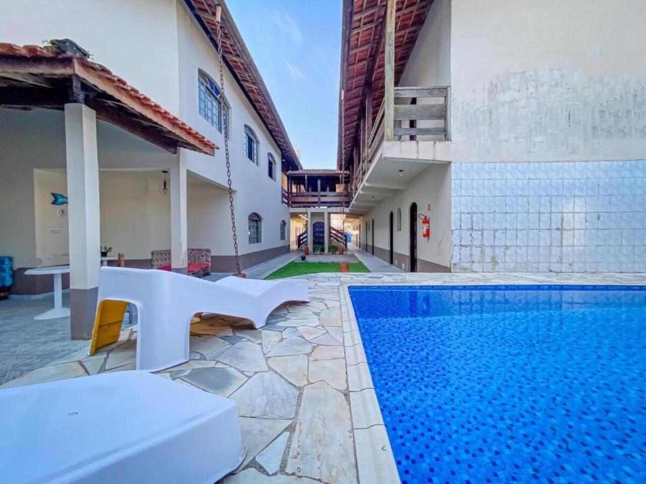 Pousada Yurgs Caraguatatuba Exterior photo